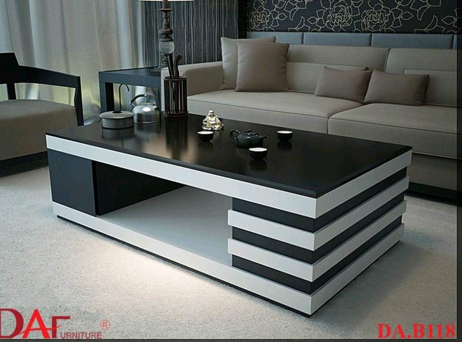 WOODEN CENTER TABLE2